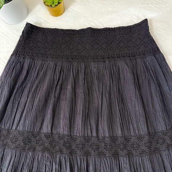 Vintage 90s Tiered Black Maxi Skirt with elastic waist Boho Whimsigoth Fairy - Picture 10 of 13